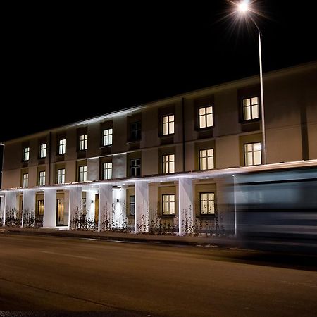 Fidelitas Hotel Sfântu-Gheorghe Kültér fotó