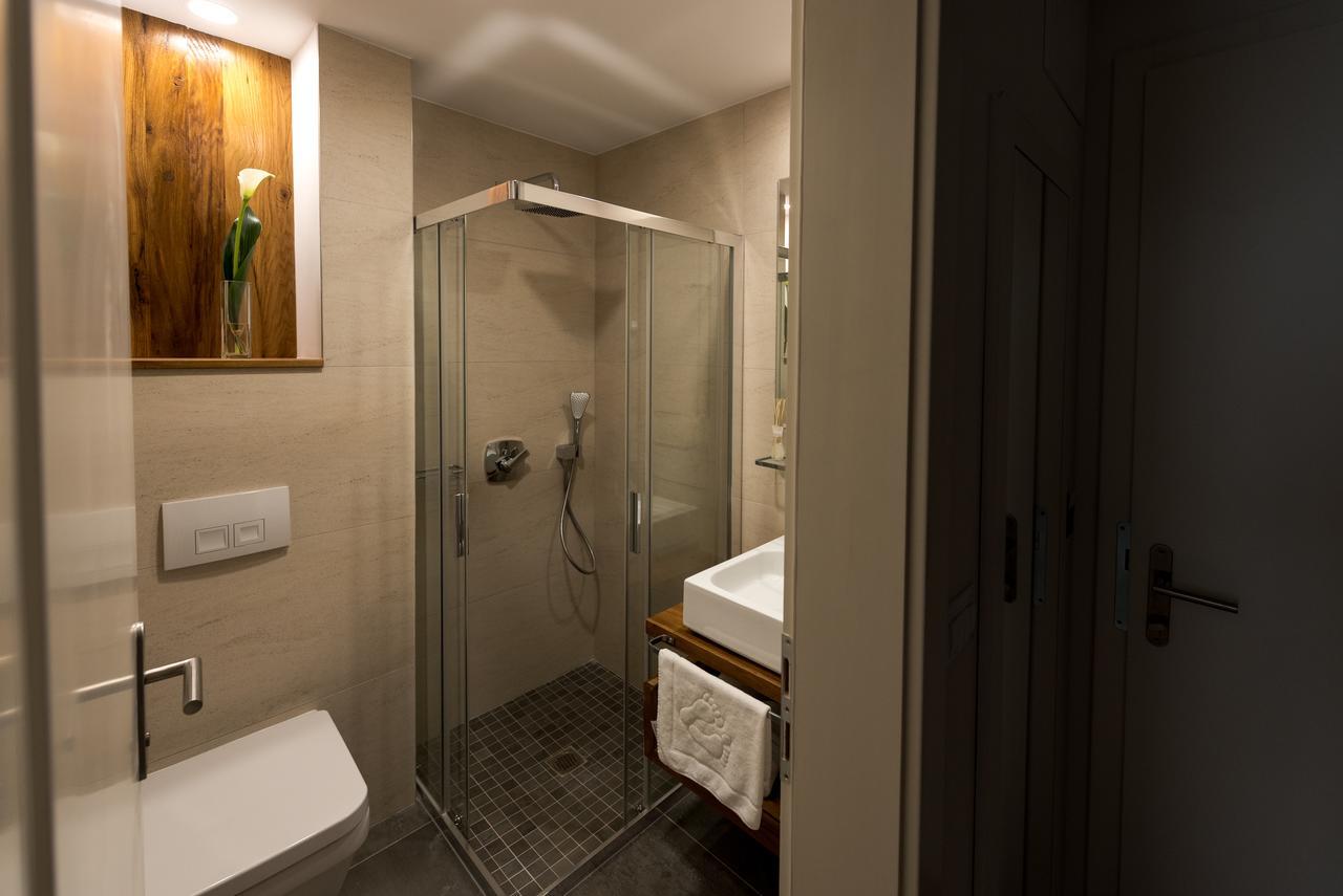 Fidelitas Hotel Sfântu-Gheorghe Kültér fotó